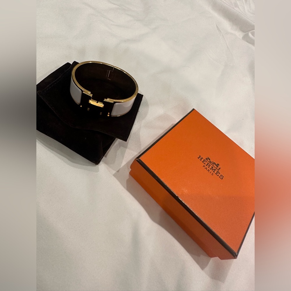 Hermes H bracelet white and gold
